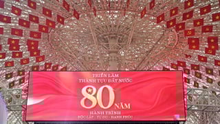 Kéo dài thời gian Triển lãm thành tựu đất nước đến ngày 15/9