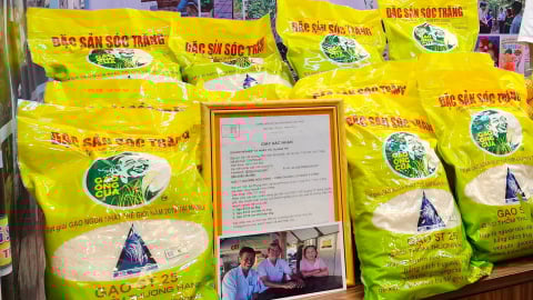 'Gạo của tôi bị làm giả tá lả', kỹ sư Hồ Quang Cua lên tiếng