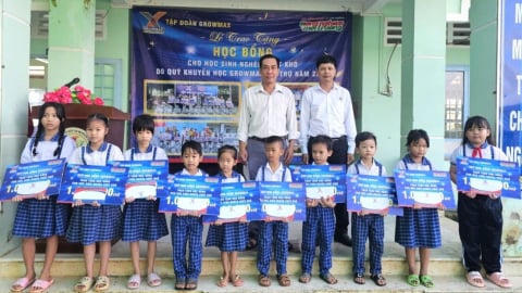 58 suất học bổng GrowMax được trao tặng đến học sinh Cần Thơ, Vĩnh Long