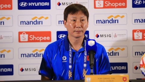 HLV Kim Sang-sik thận trọng trước trận chung kết U23 Đông Nam Á