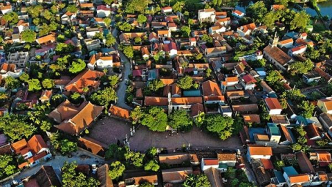 Tùy bút Tạ Duy Anh: Phía trước là đâu