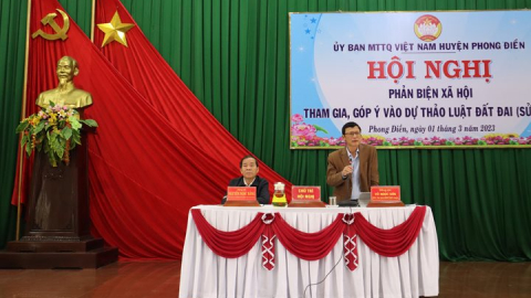 Phong Điền (Thừa Thiên – Huế): Lấy ý kiến tham gia, góp ý vào dự thảo Luật Đất đai (sửa đổi)