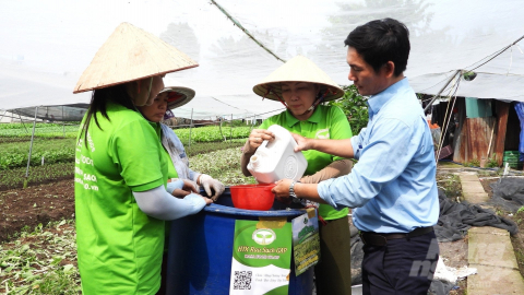 Trả lại cho đất những gì đã lấy