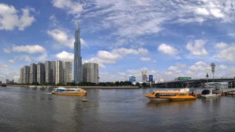 Sức sống đô thị phương Nam từ cột mốc tháng Tám cờ bay