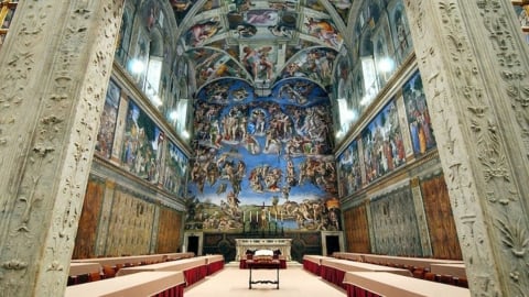Vatican tìm Giáo hoàng của lòng nhân ái