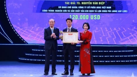 Công trình vacxin AVAC ASF LIVE nhận giải thưởng Bảo Sơn 2024