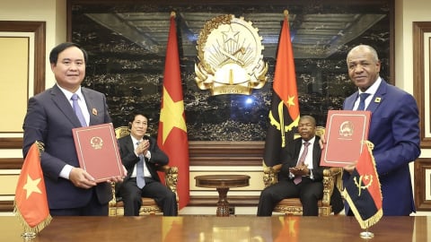 Chủ tịch nước Lương Cường, Tổng thống Angola chứng kiến lễ ký hợp tác nông nghiệp