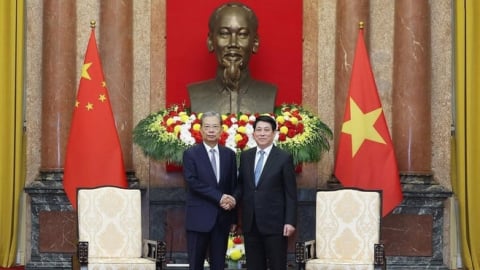 Chủ tịch nước Lương Cường tiếp Ủy viên trưởng Nhân đại toàn quốc Trung Quốc