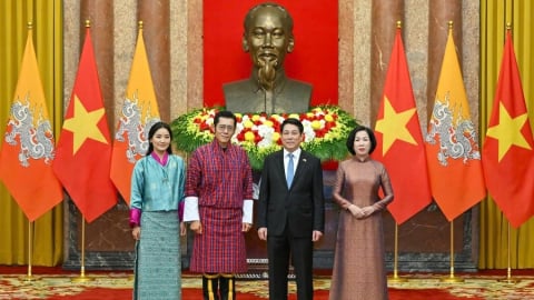 Chủ tịch nước Lương Cường chủ trì lễ đón Quốc vương Bhutan