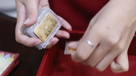 Bảng giá vàng 9999 24K 18K SJC DOJI PNJ hôm nay 17/5/2025