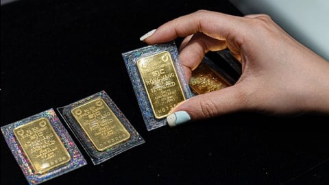 Bảng giá vàng 9999 24K 18K SJC DOJI PNJ hôm nay 10/5/2025