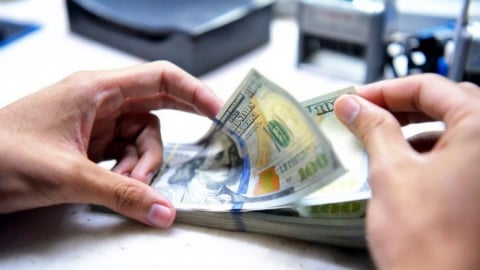 Tỷ giá USD hôm nay 3/5/2025: Tiếp tục giảm nhẹ