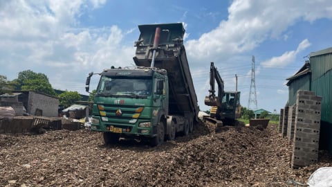 Phát hiện đối tượng đổ chất thải công nghiệp ra môi trường