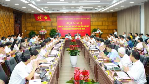 Thực hiện hợp nhất Hải Dương và Hải Phòng theo đúng tiến độ