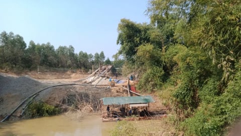 Bắc Giang yêu cầu các tổ chức chấp hành nghiêm thời gian khai thác cát, sỏi