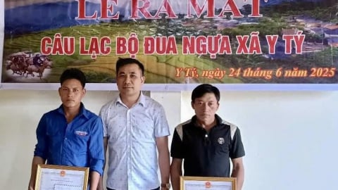 Xã biên giới Y Tý thành lập câu lạc bộ đua ngựa ở độ cao 2.000m