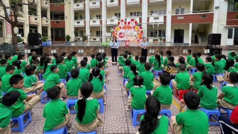 Hải Phòng đưa phân loại rác vào trường học
