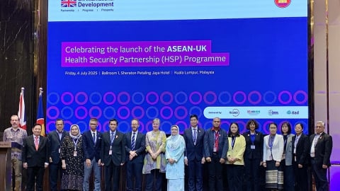 ASEAN - Anh hợp tác y tế ứng phó khủng hoảng toàn cầu