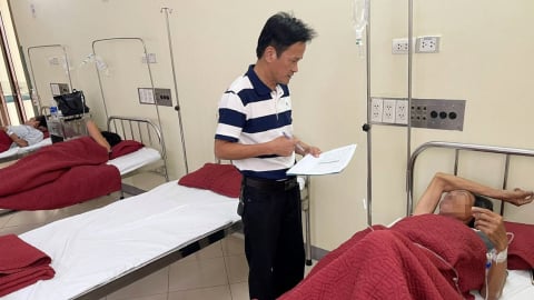 Đi ăn giỗ, gần 20 người ở Huế nhập viện vì ngộ độc thực phẩm