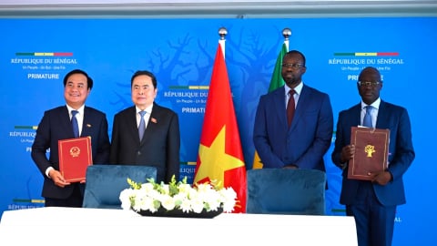 Việt Nam và Senegal ký Bản ghi nhớ thúc đẩy hợp tác nông nghiệp toàn diện