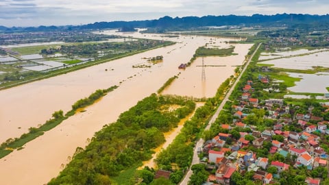 Ninh Bình đề xuất xóa vùng phân lũ sông Hoàng Long