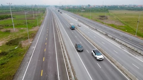 Khởi công 3 dự án đường cao tốc dài hơn 300km dịp 19/8