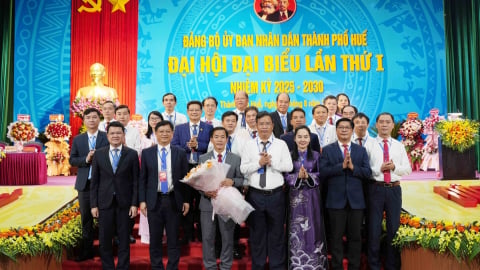 Xây dựng TP Huế phát triển nhanh, bền vững, giàu bản sắc văn hóa