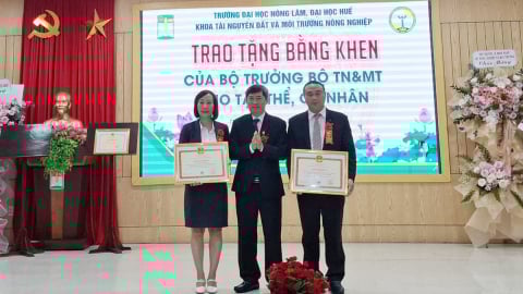 Xây dựng 'thế hệ xanh' cho ngành tài nguyên và môi trường