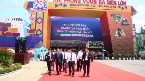 Hải Phòng tái hiện hành trình 'vươn ra biển lớn' tại triển lãm quốc gia
