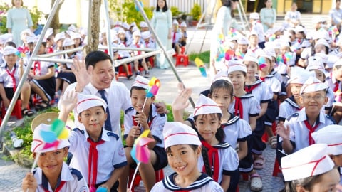 Hơn 294.600 học sinh TP Huế hân hoan bước vào năm học mới