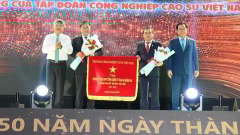 50 năm viết nên một câu chuyện đầy cảm hứng và kiên cường