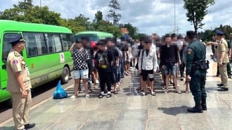 Tiếp nhận 85 công dân Việt Nam liên quan lừa đảo trực tuyến tại Campuchia
