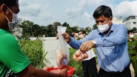 Dấu ấn sâu đậm, nhân văn trong mùa dịch Covid -19