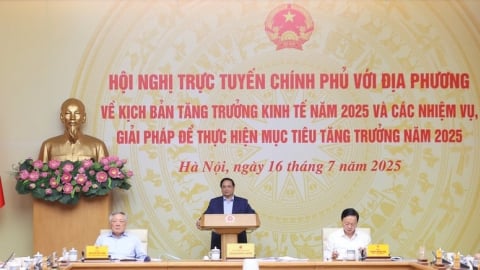 Thủ tướng: Cần tạo nền tảng vững chắc cho tăng trưởng bền vững từ năm 2025
