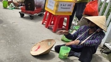 Đồng Tháp: Cần sớm chấn chỉnh cảnh nhếch nhác gần nơi thờ tự