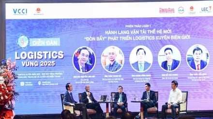 Miền Trung kỳ vọng trở thành điểm trung chuyển logistics quốc tế