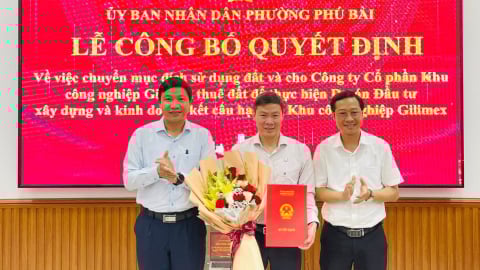 Trao quyết định cho doanh nghiệp thuê hơn 3 triệu m2 đất