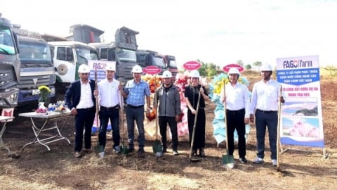 Khởi công trang trại heo 300 tỷ đồng