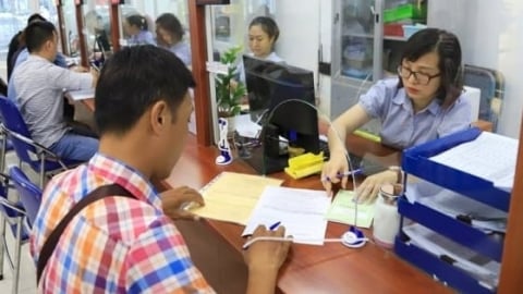 Công chức, viên chức thuộc diện tinh gọn có được hưởng BHTN?