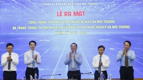 Ra mắt Cổng thông tin Đảng bộ Bộ Nông nghiệp và Môi trường và Trang thông tin Đại hội