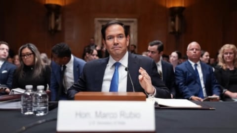 Ngoại trưởng Mỹ cáo buộc ông Biden vô trách nhiệm trong xung đột Nga