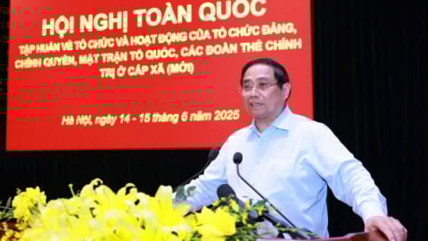 Chính quyền địa phương 2 cấp chuyển trạng thái sang phục vụ nhân dân