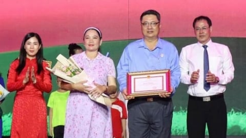Tuyên dương 90 gia đình văn hóa tiêu biểu