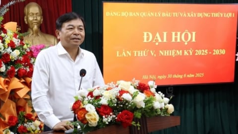 Mỗi đảng viên là 'ngọn cờ', là trung tâm đoàn kết và sáng tạo