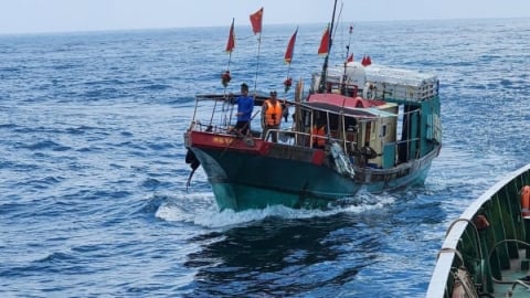 Hải trình cùng kiểm ngư: [Bài 4] Tuyến đầu chống khai thác trái phép