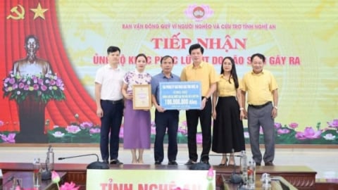 Nghệ An đã nhận hơn 48 tỷ đồng ủng hộ người dân bị lũ lụt