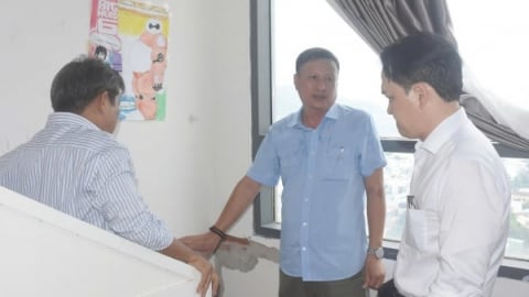 Sở Xây dựng TP.HCM kiểm tra chung cư 36 tầng bị nứt tường
