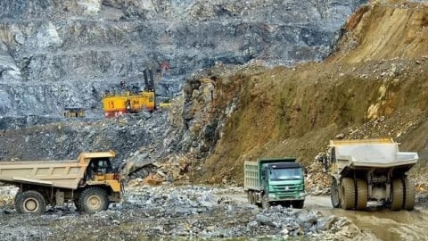 Thủ tướng yêu cầu tháo gỡ rào cản pháp lý về khoáng sản, đất đai