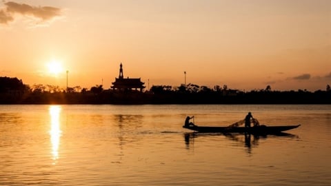 Từ Thạch Hãn đến sông Seine