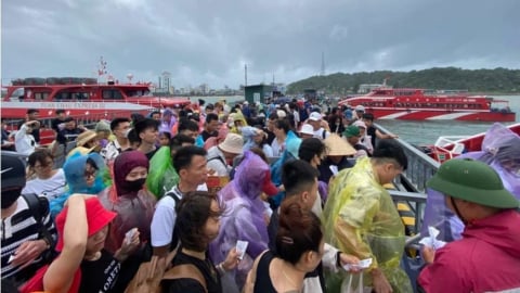 Dừng mọi hoạt động tham quan du lịch các đảo trên biển Cô Tô